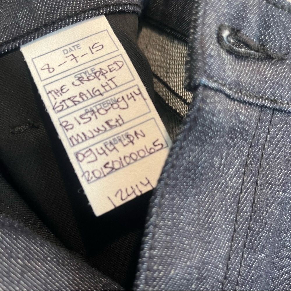 Current/Elliott The Cropped Capri Straight Dark Wash Blue Jeans SAMPLE Size 27 - Picture 6 of 7